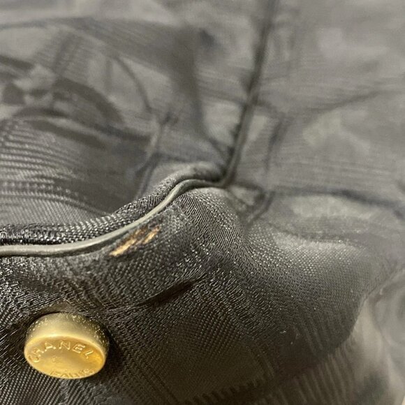 Auth CHANEL New Travel Line Tote MM - Black Nylon Jacquard Leather Tote Bag - Picture 13 of 13